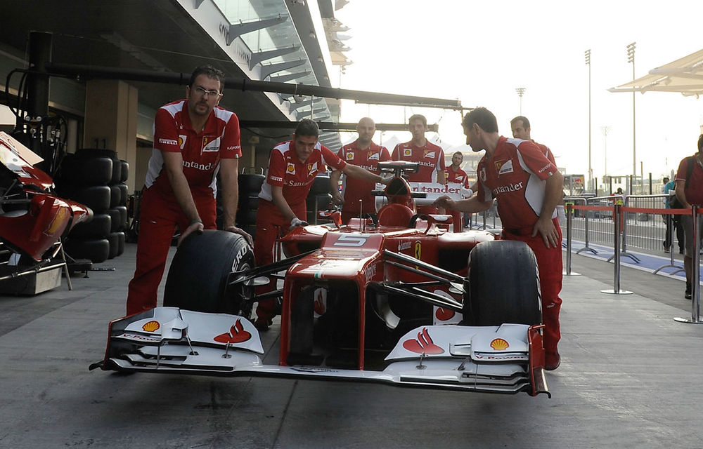 Inginerii Ferrari au muncit pentru a doua noapte consecutiv la monopost - Poza 1