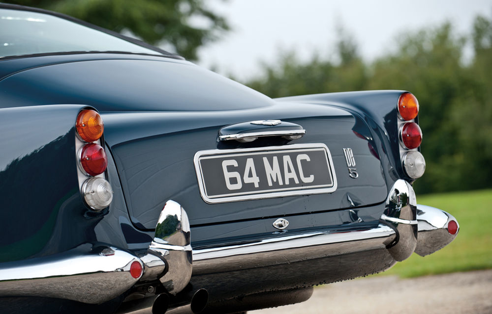 Aston Martin DB5 deținut de Paul McCartney vândut la licitație pentru 307.000 lire sterline - Poza 17
