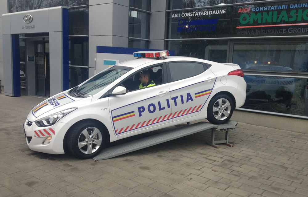 Poliţia Ilfov a primit un Hyundai Elantra - Poza 4
