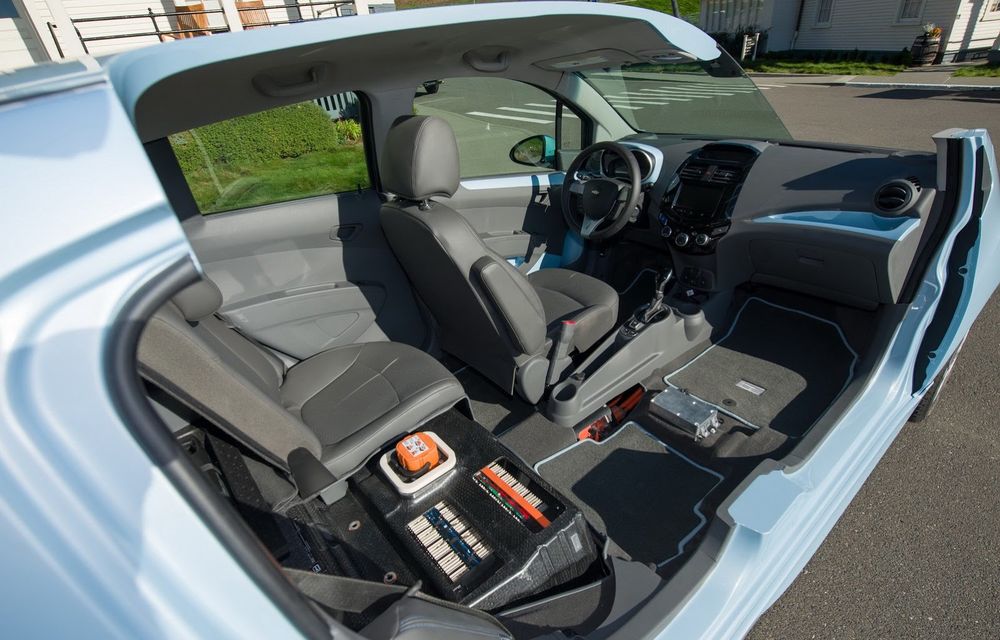 Chevrolet Spark electric - informaţii şi fotografii oficiale - Poza 18