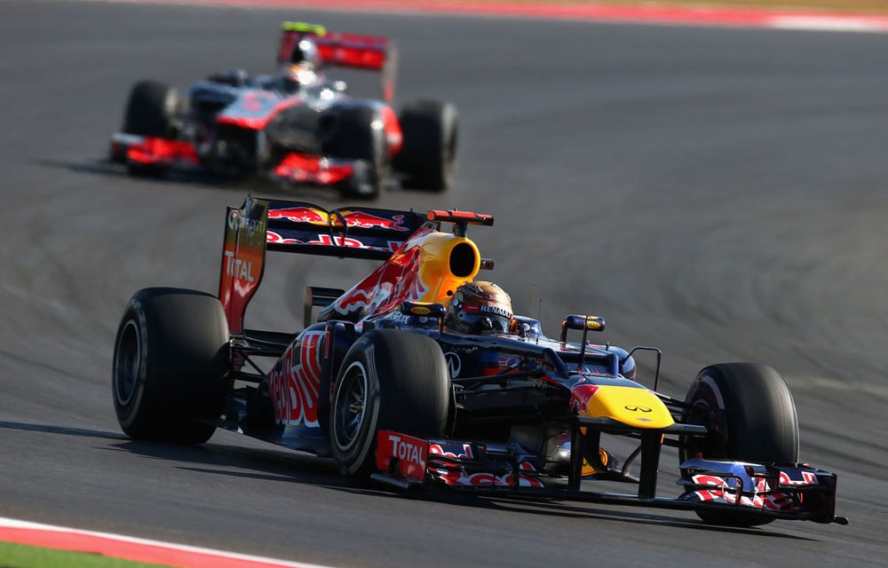 Hamilton şi Vettel au căzut de acord: Karthikeyan a decis învingătorul cursei de la Austin - Poza 1