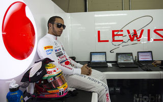 Hamilton, dezamăgit să încheie ultima cursă pentru McLaren cu un abandon