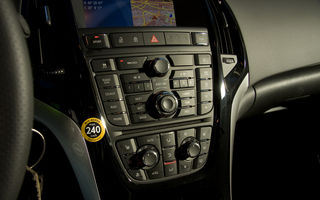 Test drive Opel Astra facelift (2012-2015) - Poza 21