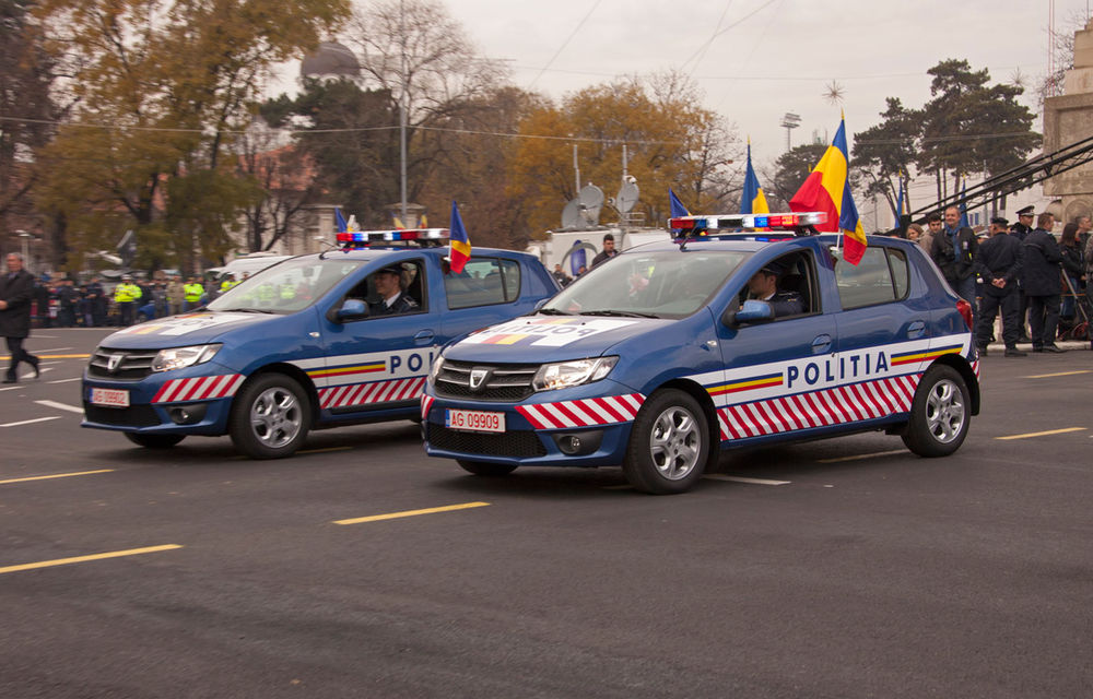 Dacia a participat la parada militară de 1 Decembrie - Poza 2