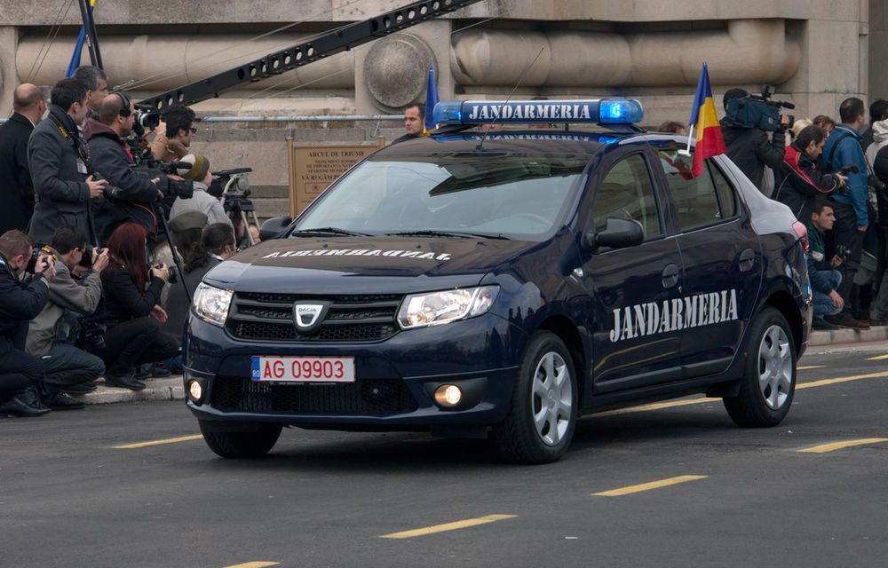 Dacia a participat la parada militară de 1 Decembrie - Poza 5