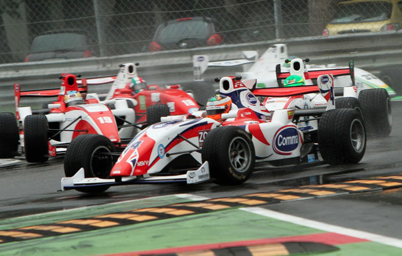 Formula 2, competiţia în care a concurat Marinescu, a fost anulată - Poza 1