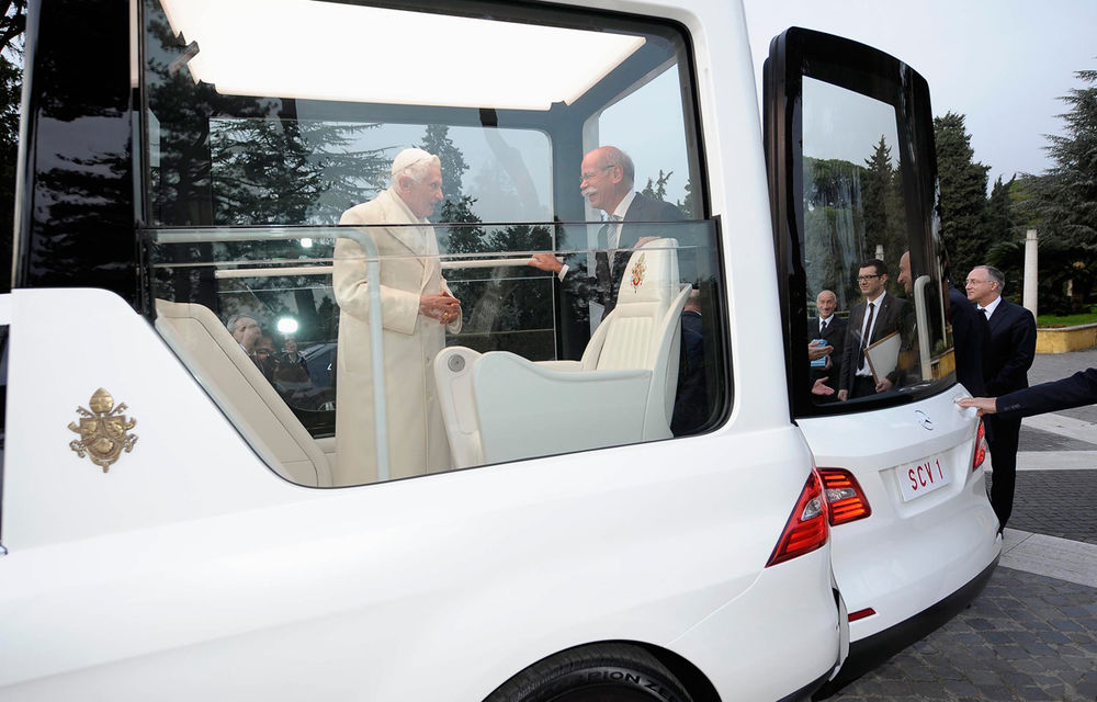 Mercedes-Benz M-Klasse - noul automobil oficial al Papei Benedict al XVI-lea - Poza 5