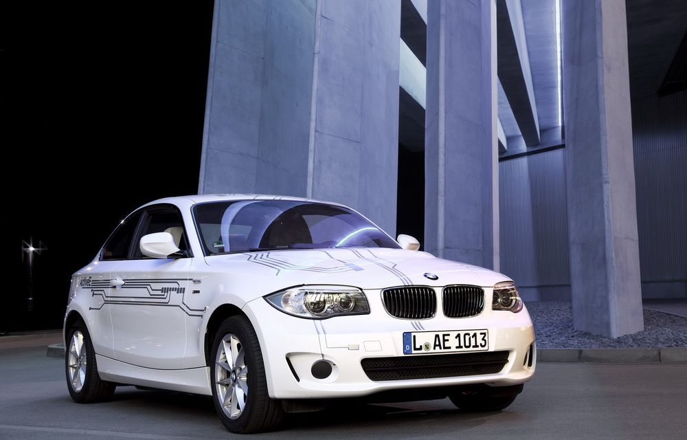 BMW aniversează 40 de ani de la primul său vehicul electric - Poza 35