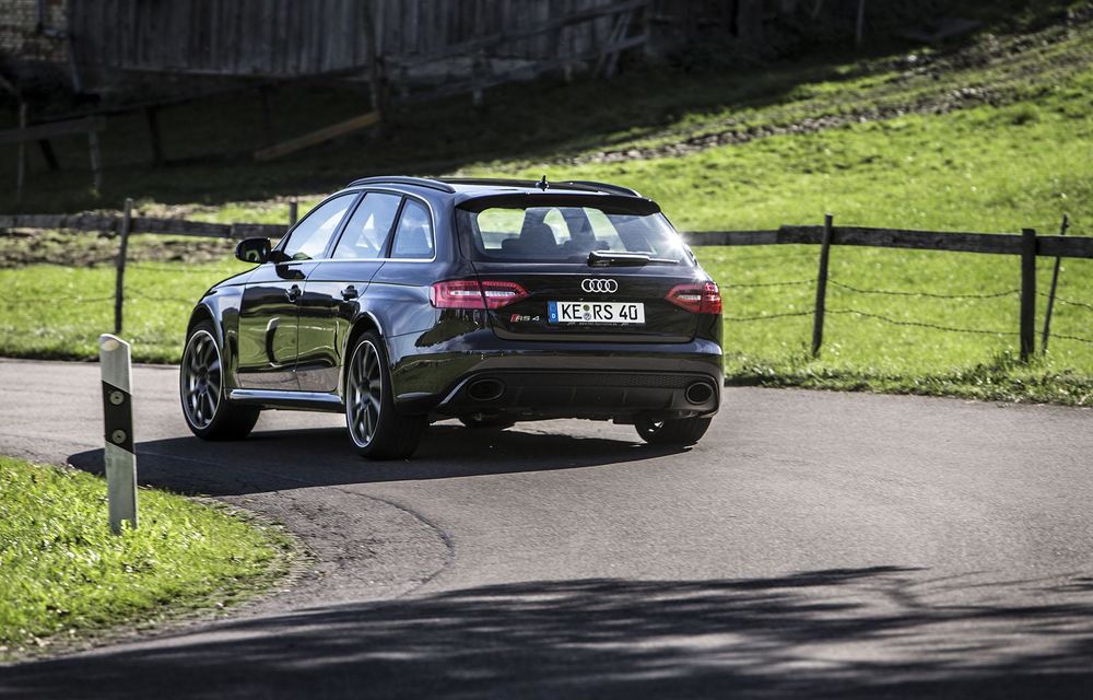 Audi RS4 Avant poate atinge 290 km/h mulţumită ABT - Poza 4