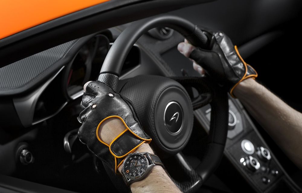 McLaren lansează o gamă de accesorii vestimentare inspirate de MP4-12C - Poza 8