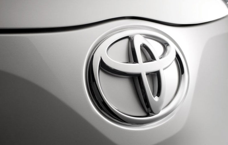 Toyota a depășit GM și va redeveni cel mai mare producător auto în 2012 - Poza 1