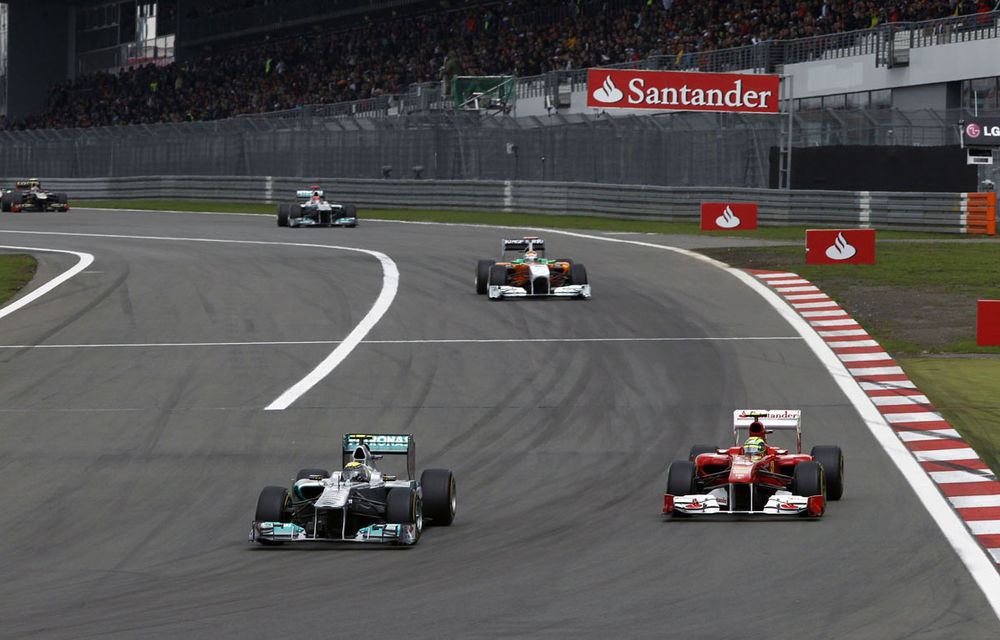 Ecclestone: &quot;Nurburgring va găzdui cursa germană într-un calendar cu 19 curse&quot; - Poza 1