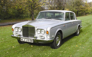 Rolls-Royce Silver Shadow deţinut de Freddie Mercury, pus la vânzare pentru 11.000 de euro