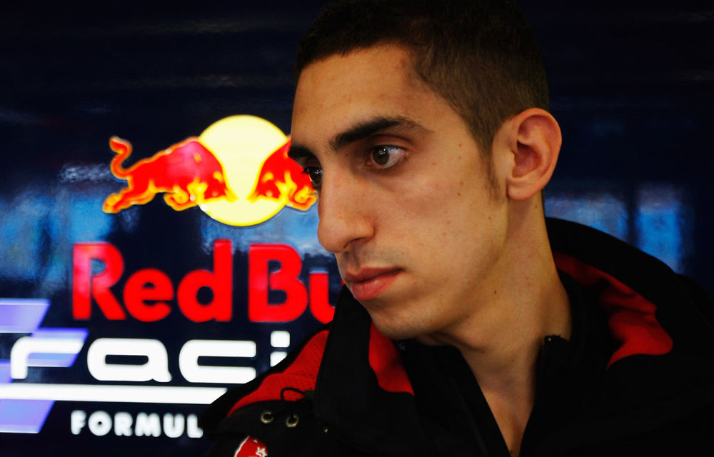 Buemi rămâne pilot de rezervă la Red Bull şi în 2013 - Poza 1