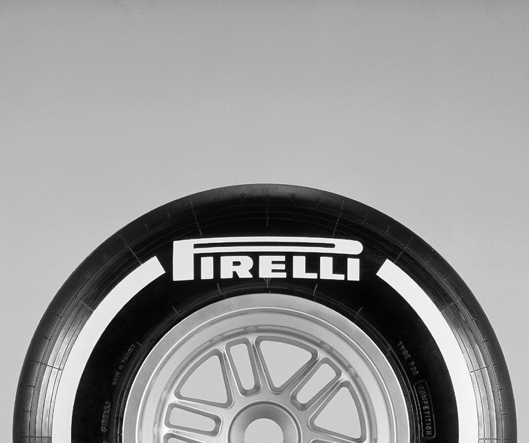 GALERIE FOTO: Pirelli a lansat pneurile pentru sezonul 2013 al Formulei 1 - Poza 13
