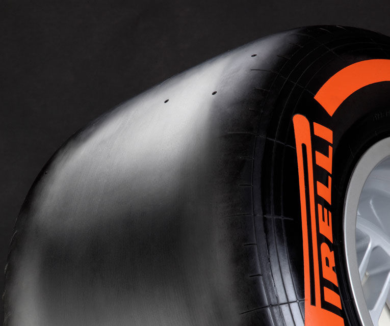 GALERIE FOTO: Pirelli a lansat pneurile pentru sezonul 2013 al Formulei 1 - Poza 16