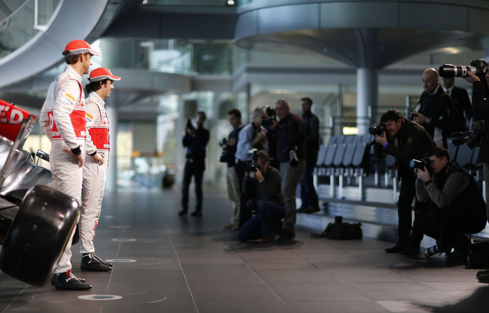 GALERIE FOTO: McLaren a lansat noul monopost pentru 2013! - Poza 19