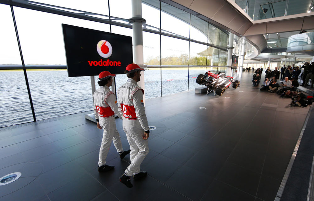 GALERIE FOTO: McLaren a lansat noul monopost pentru 2013! - Poza 22