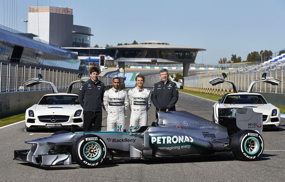 GALERIE FOTO şi VIDEO: Noul monopost Mercedes pentru sezonul 2013 - Poza 10