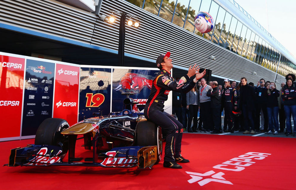 GALERIE FOTO: Noul monopost Toro Rosso pentru 2013 - Poza 13