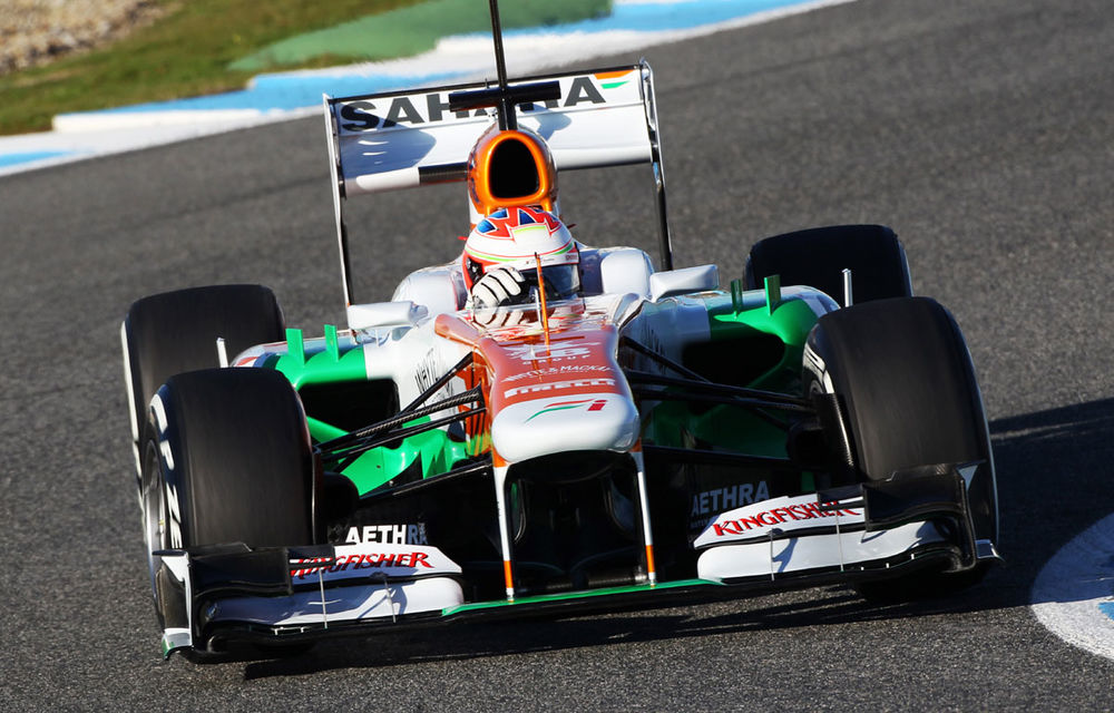 Teste Jerez: McLaren şi Mercedes încep sesiunea cu probleme tehnice - Poza 1