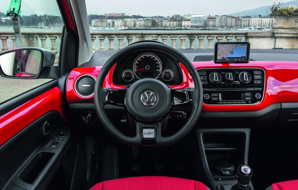 Volkswagen Cross Up! - primele imagini oficiale - Poza 24