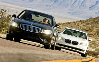 SUA: Mercedes-Benz şi BMW încă dispută prima poziţie în clasamentul de vânzări pe 2012