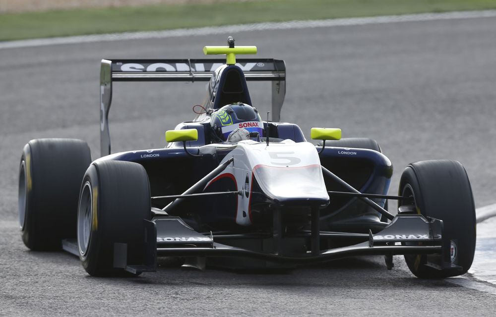 GP3: Robert Vişoiu, locul 16 în a doua zi de teste de la Estoril - Poza 1