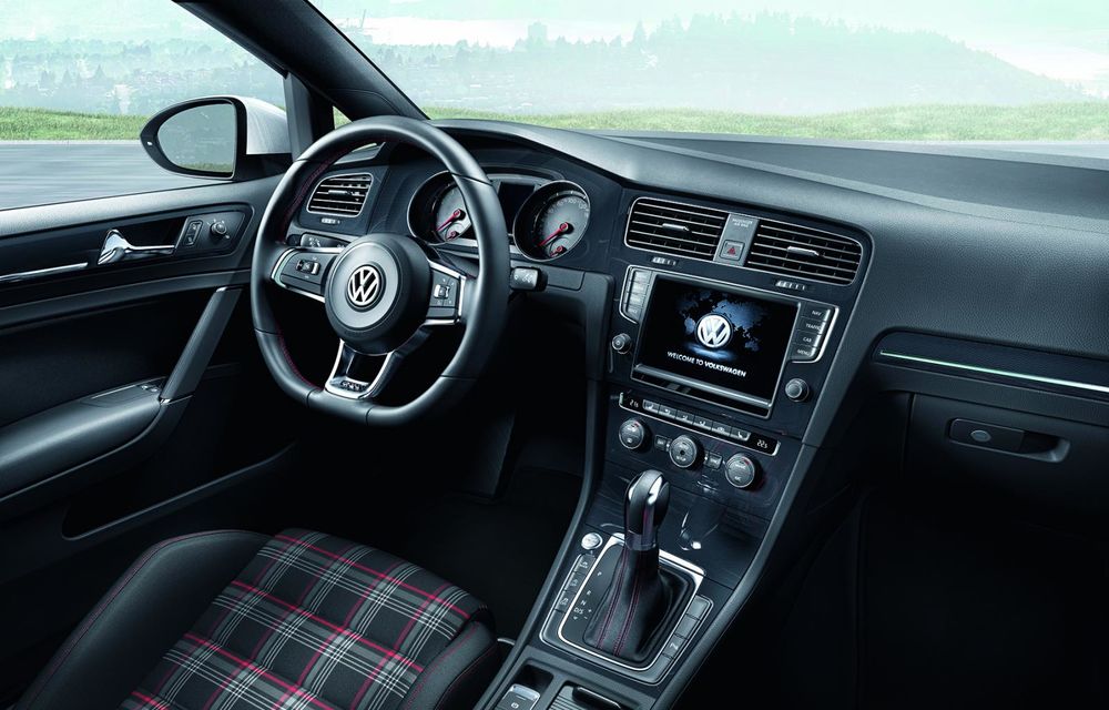 Volkswagen Golf 7 GTI debutează la Geneva în versiunea de serie - Poza 5