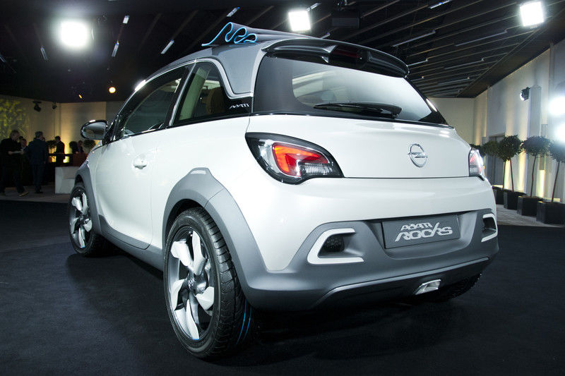 Opel Adam Rocks: am văzut pe viu conceptul din care se va naşte viitorul Adam Cabriolet - Poza 4