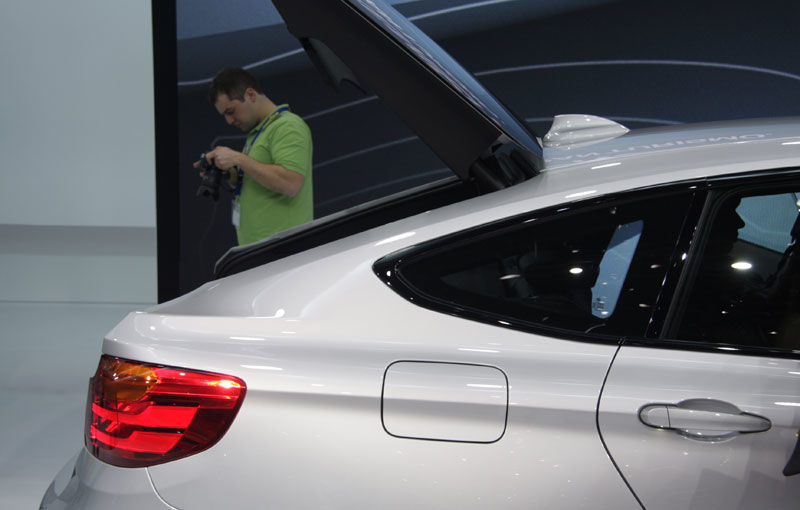GENEVA 2013 LIVE: BMW Seria 3 Gran Turismo a creat agitație la standul german - Poza 8