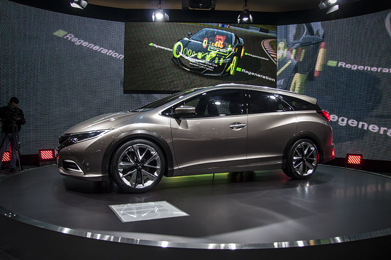 GENEVA 2013 LIVE: Honda Civic Tourer Concept a fost surpriza plăcută a niponilor - Poza 3