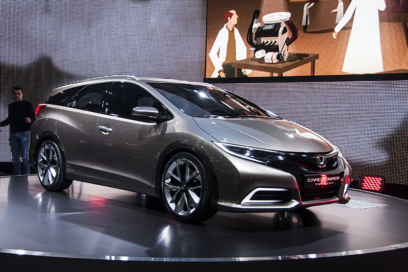 GENEVA 2013 LIVE: Honda Civic Tourer Concept a fost surpriza plăcută a niponilor - Poza 1