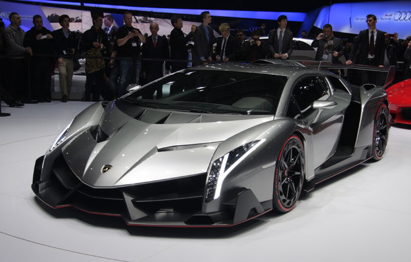 GENEVA 2013 LIVE: Lamborghini Veneno a șocat audiența cu designul futurist - Poza 9