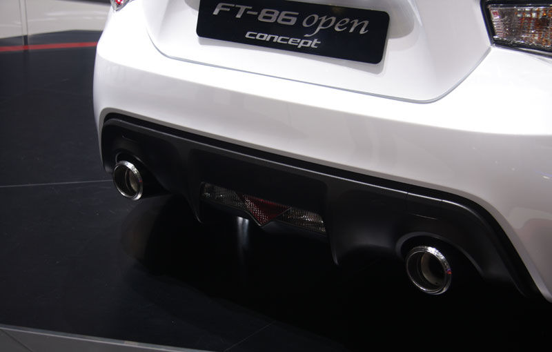 GENEVA 2013 LIVE: Toyota FT-86 Open Concept s-a lăsat descoperit la Geneva - Poza 10