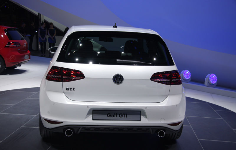 GENEVA 2013 LIVE: VW Golf GTI și GTD - perechea de compacte sport din Wolfsburg - Poza 2