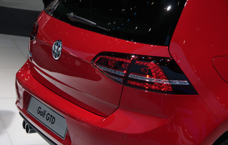 GENEVA 2013 LIVE: VW Golf GTI și GTD - perechea de compacte sport din Wolfsburg - Poza 11