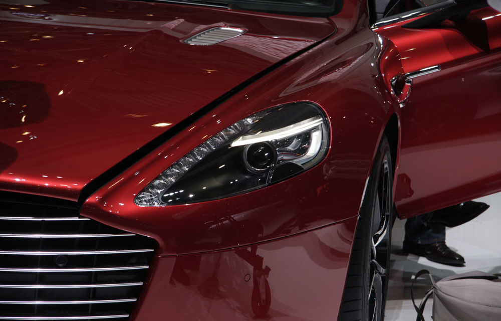 GENEVA 2013 LIVE: Aston Martin a avut două exponate, cu doi creatori diferiţi - Poza 13