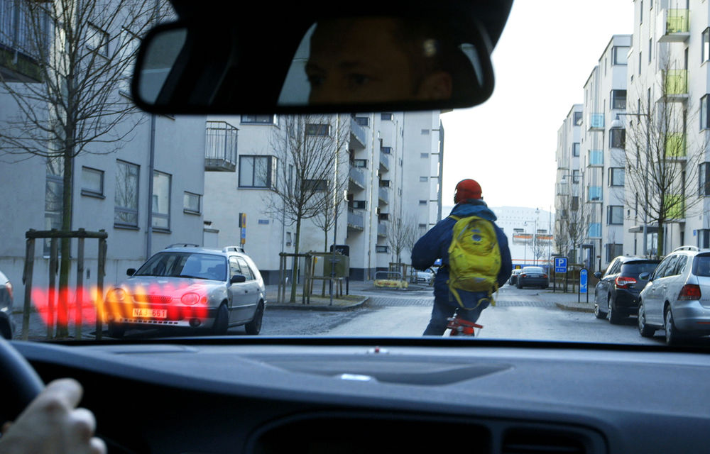 Volvo îmbunătăţeşte sistemul City Safety: acum, acesta recunoaşte şi evită la nevoie şi bicicliştii - Poza 3