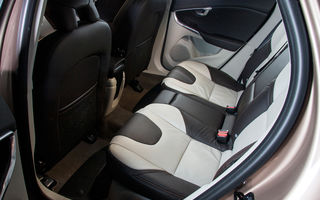 Test drive Volvo V40 Cross Country (2013-2016) - Poza 26