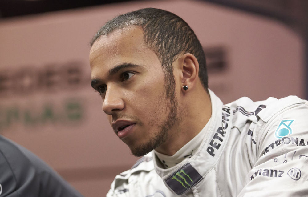 Hamilton poate păstra trofeele câştigate pentru Mercedes - Poza 1