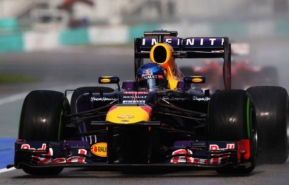 Vettel a câştigat dramatic cursa de la Sepang, Alonso a abandonat! - Poza 1