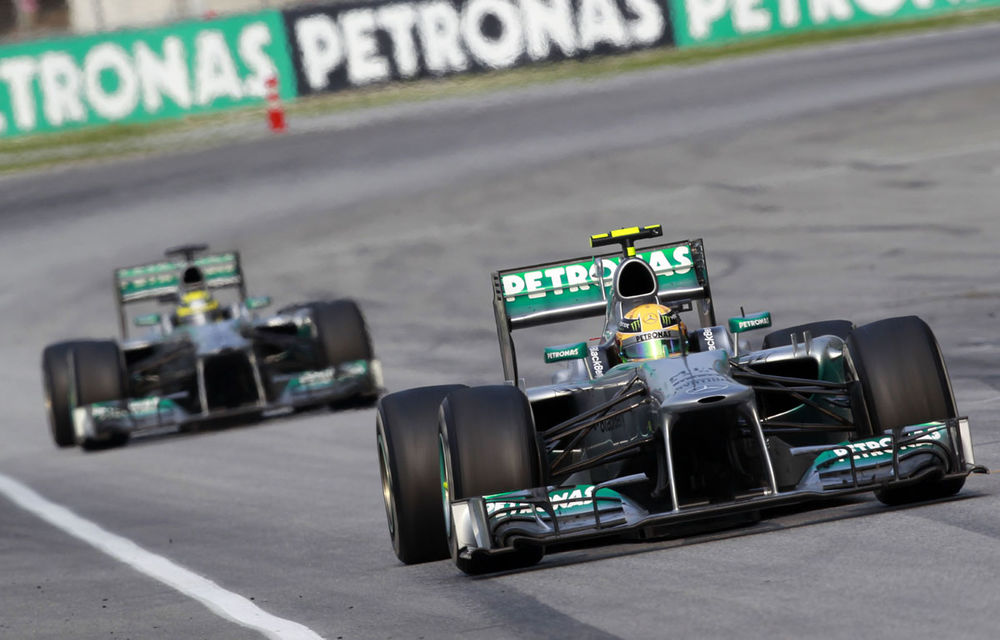 VIDEO: Hamilton şi Rosberg explică cum se concentrează în timpul curselor - Poza 1