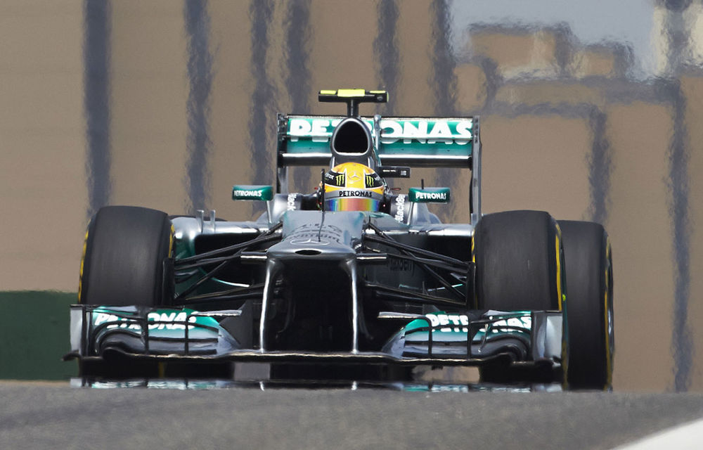 Hamilton admite că Mercedes trebuie să progreseze în regim de cursă - Poza 1