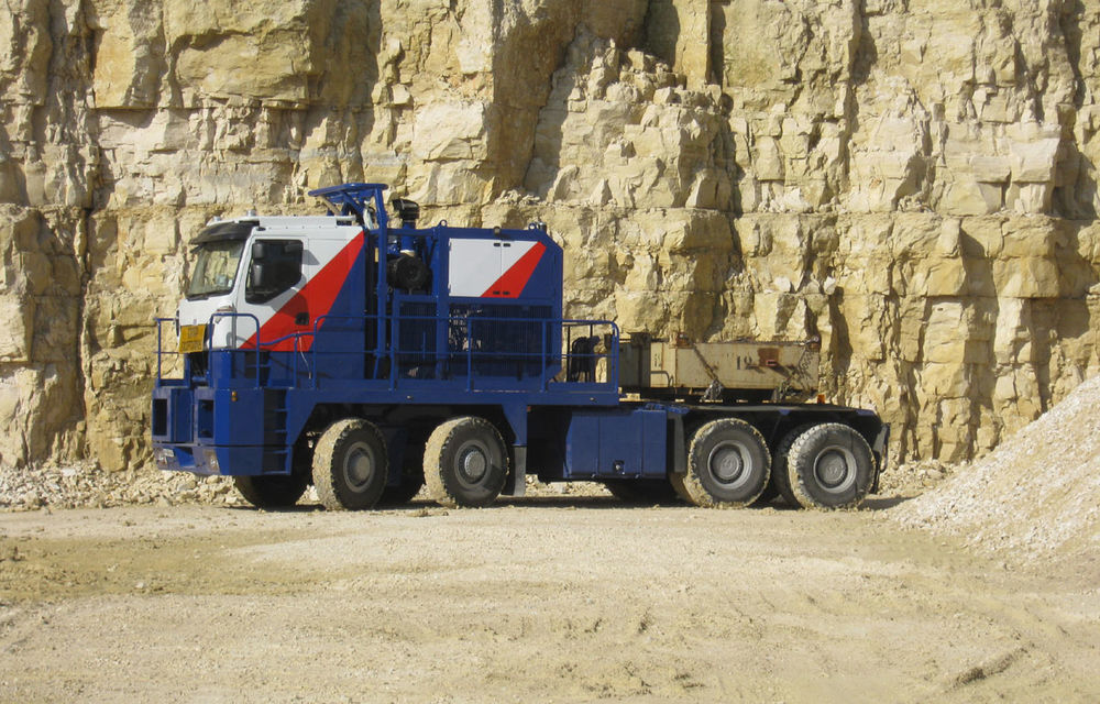 Tractomas, cel mai mare semi-camion din lume, este echipat cu anvelope Goodyear - Poza 2