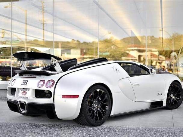 Bugatti Veyron Grand Sport Blanc Noir, pus la vânzare pentru 1.99 milioane de dolari - Poza 6