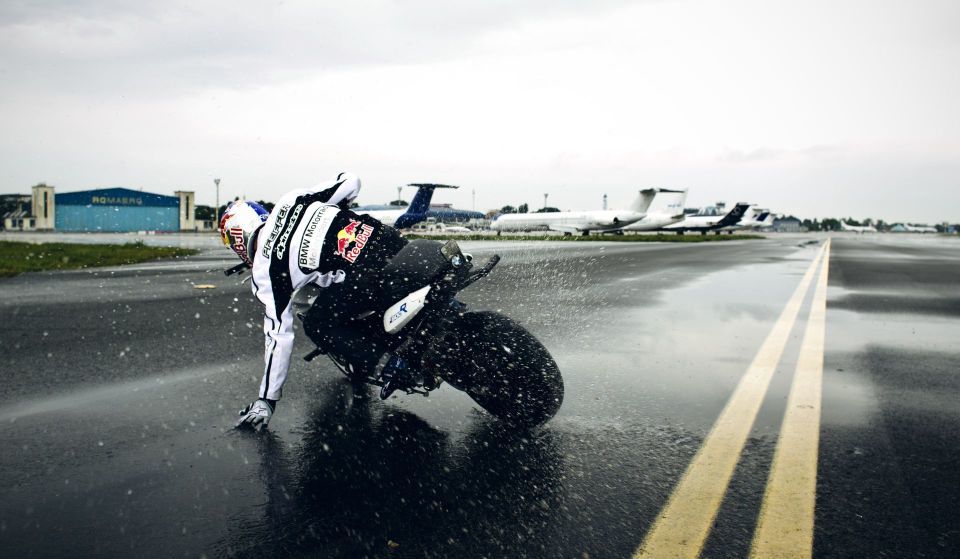 BMW Motorrad deschide sezonul moto cu Chris Pfeiffer la Zărneşti - Poza 8