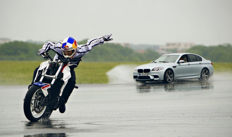 BMW Motorrad deschide sezonul moto cu Chris Pfeiffer la Zărneşti - Poza 4