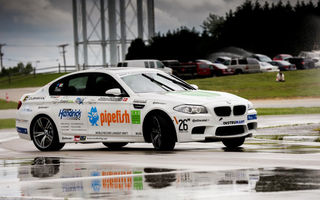 Recordul mondial la drift continuu a fost doborât de un BMW M5: 82.5 kilometri fără oprire!
