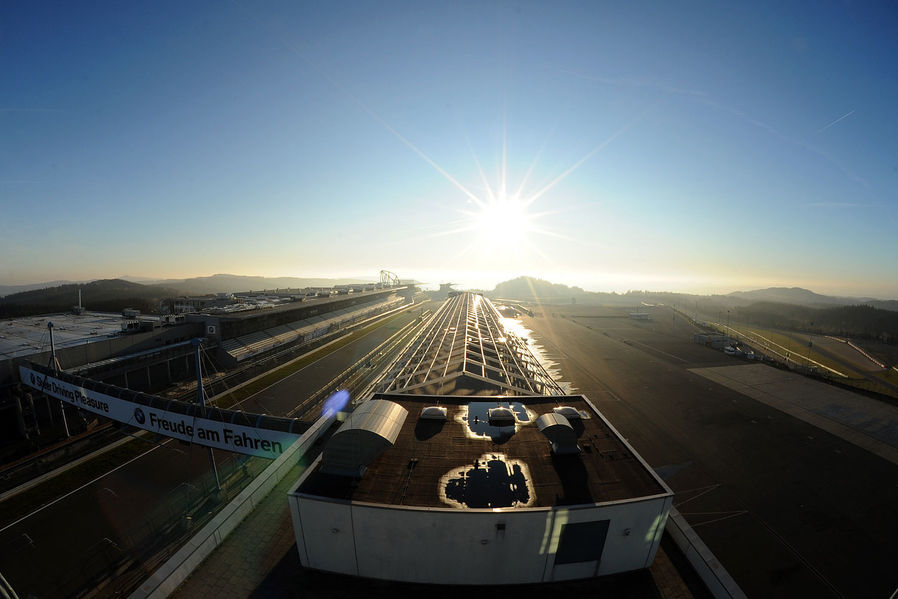 Nurburgring-ul este de vânzare - 120 milioane de euro pentru tot complexul - Poza 17